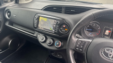 Toyota Yaris 1.5 VVT-i Y20 5dr [Bi-tone] Petrol Hatchback